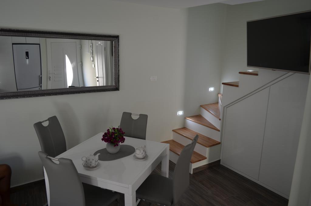Apartment Ana Arbanasi Zadar Exterior photo