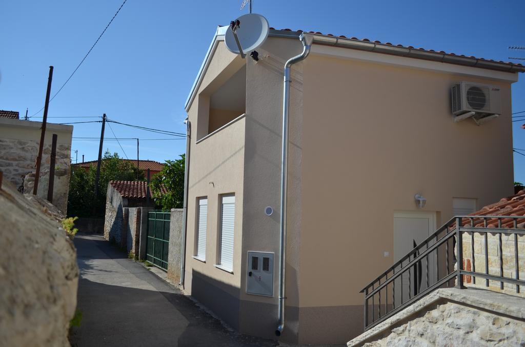 Apartment Ana Arbanasi Zadar Exterior photo